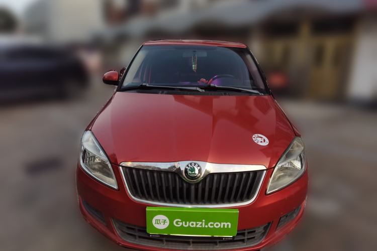 Used Skoda Fabia 2012 1.4L Automatic Crystal Edition
