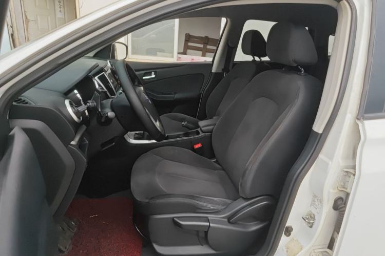 Used Venucia T70 2015 2.0L Manual RuiQu Version Left Front Seat