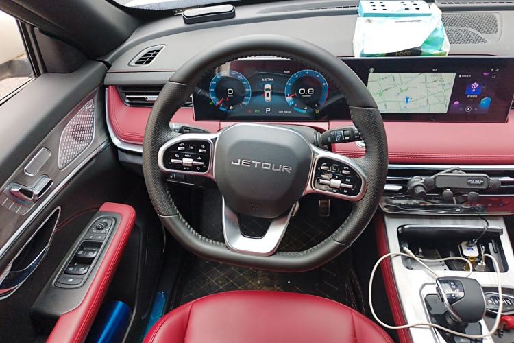 Used JETOUR X70 PRO 2023 1.5T DCT Comfort Edition 5 Seats