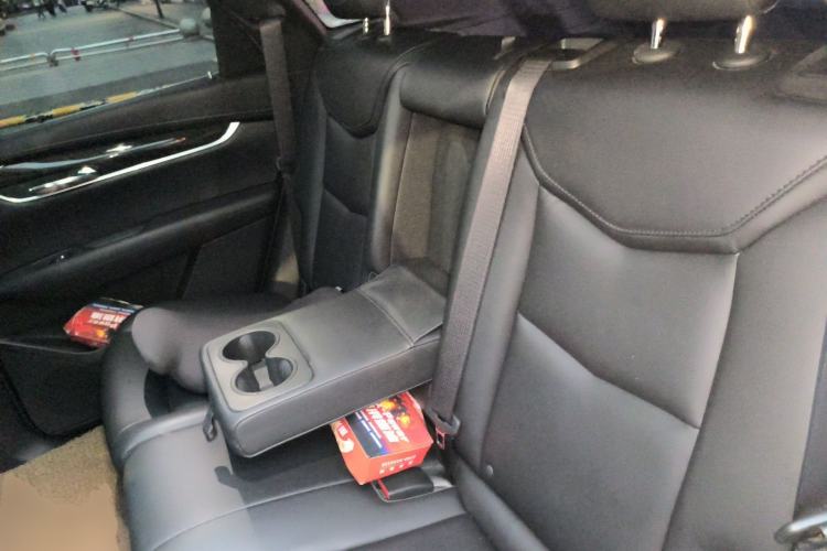 Used Cadillac XT5 2018 28E Four-Wheel Drive Tech Version