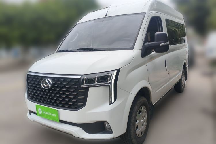 Used SAIC MAXUS Xintu V80 2024 Aotuntong 6MT Short-Wheelbase Mid-Roof Model with 127 Ps 5/6 Seats