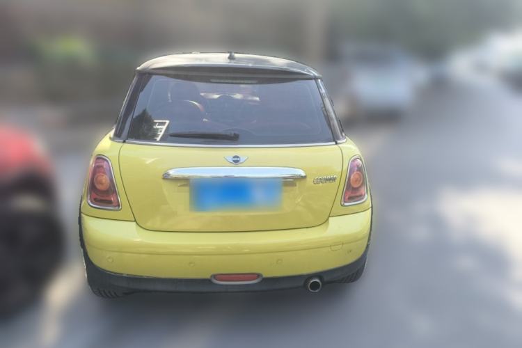 Used MINI 2011 1.6L COOPER Fun
