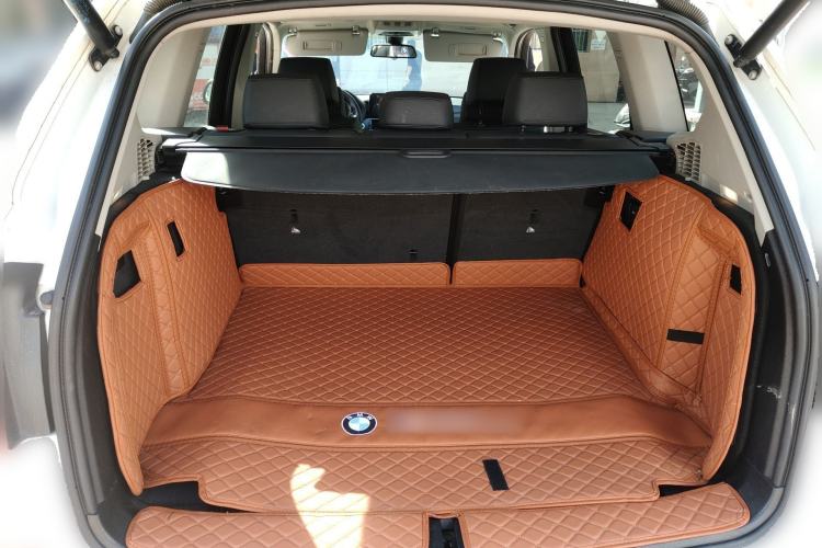 Used BMW X3 2016 sDrive20i Trunk