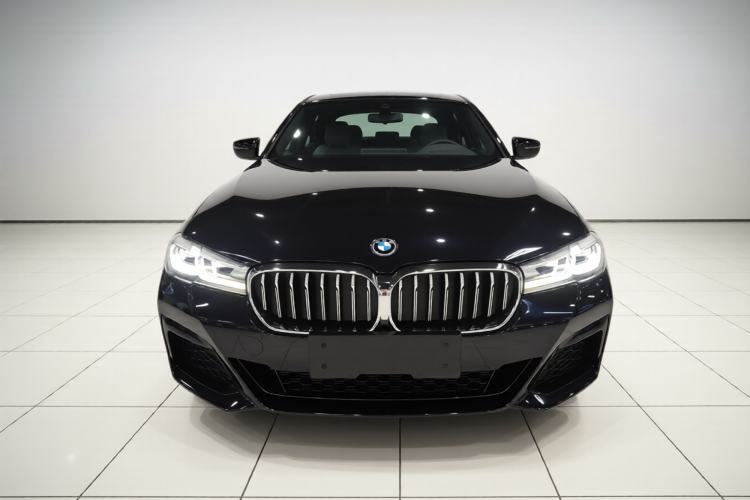 Used BMW 5 Series New Energy 2022 Second Facelift 535Le M Sport Package Front