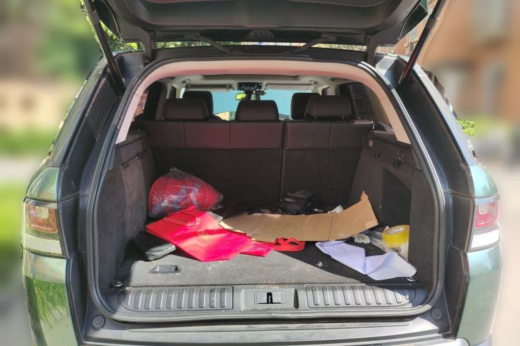 Used Land Rover Range Sport 2016 3.0 SDV6 HSE Trunk