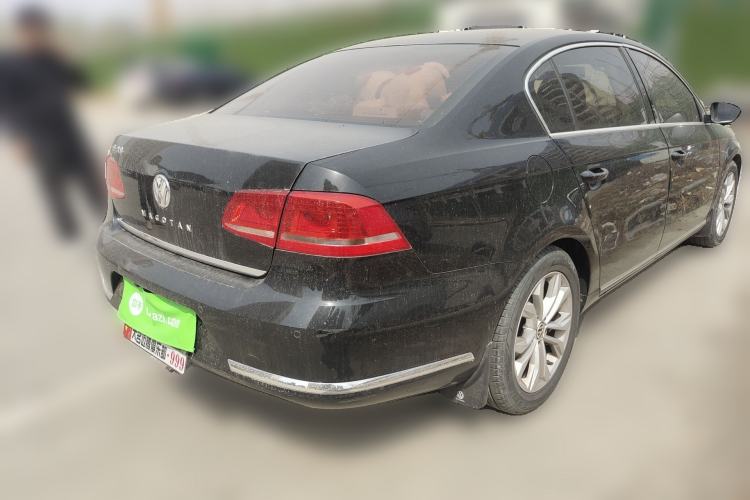 Used Volkswagen Magotan 2013 1.8TSI Premier Model Rear Right 45 Deg