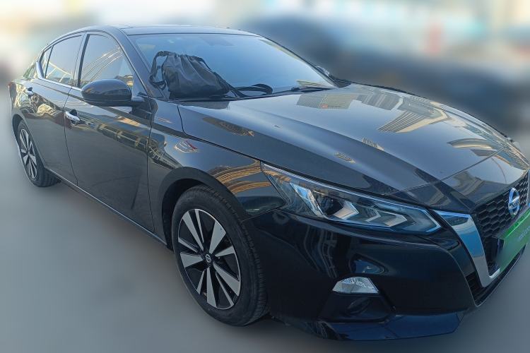 Used Nissan Teana 2021 2.0L XL Comfort Edition Front Right 45 Deg