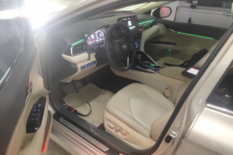 Used Toyota Camry 2021 2.5G Luxury Edition Left Front Seat