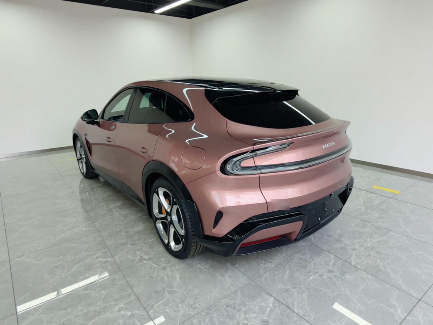 Xiaomi Auto YU7 2025 Ultra-Long Range High-Performance All-Wheel-Drive Max Edition — снимка 4