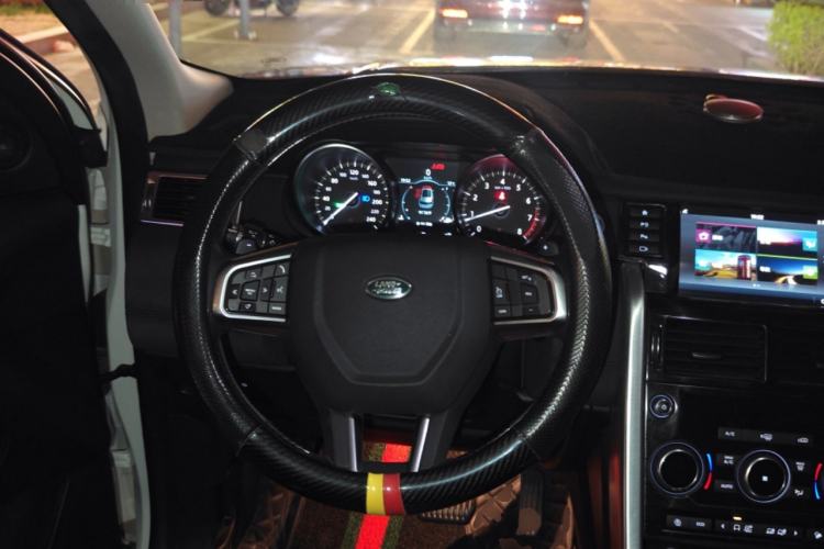Used Land Rover Discovery Sport 2019 240 PS SE Version China VI Standard Steering Wheel