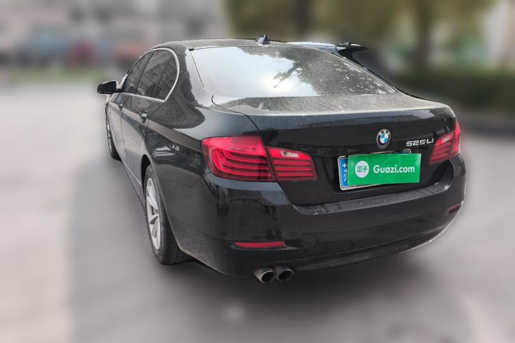 Used BMW 5 Series 2014 520Li Elegant Model
