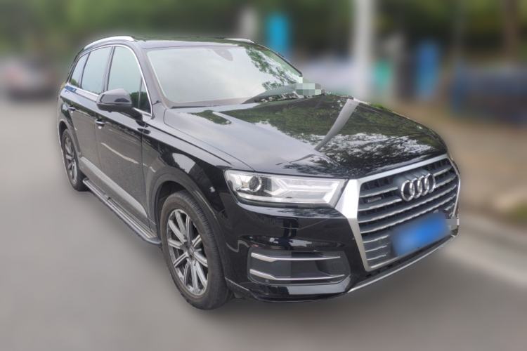 Used Audi Q7 2016 45 TFSI Technology Edition Front Right 45 Deg