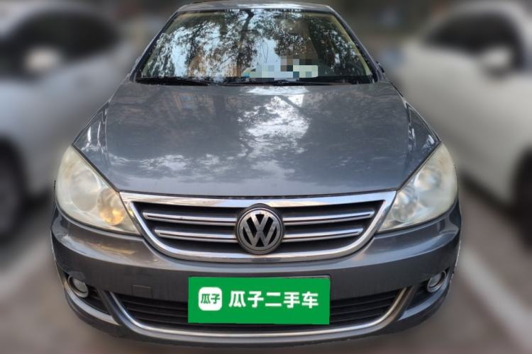 Used Volkswagen Lavida 2011 1.6L Manual - Premium Edition Front