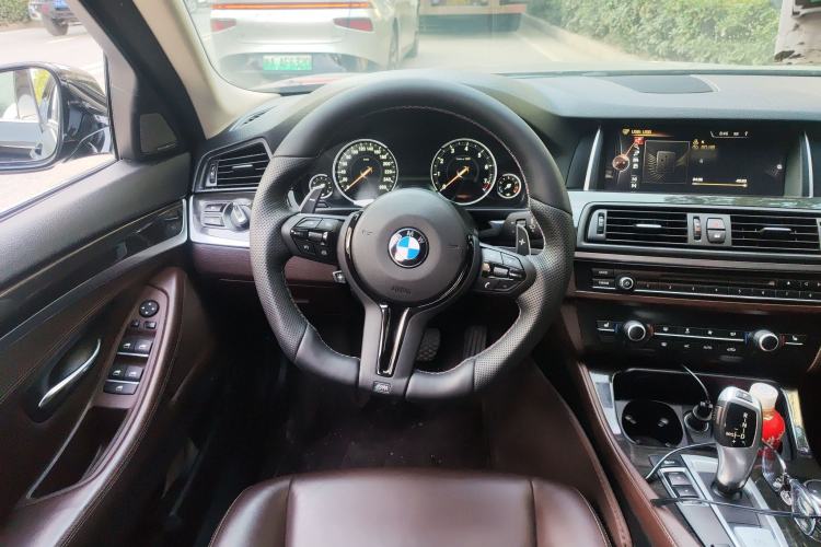 Used BMW 5 Series 2017 525Li Luxury Design Package
