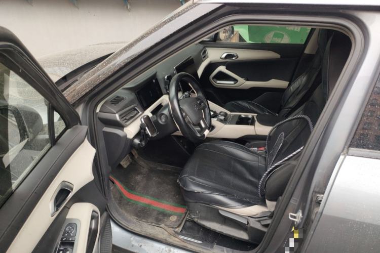 Used BYD Yuan UP 2024 401KM Leading Edition Driver Seat