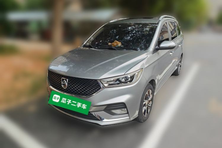 Used Baojun 360 2019 Revised Version 1.5L Manual Luxury Edition China VI Guazi used car, China used car export, Used car for sale, Used cars, Cheapest cars for sale