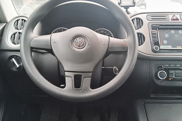 Used Volkswagen Tiguan 2012 1.8TSI Manual Two-Wheel Drive Enjoyment Edition Steering Wheel