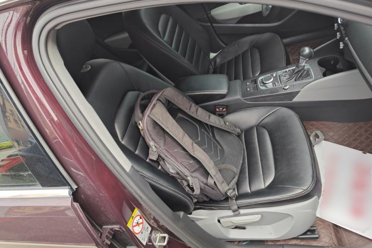 Used Audi A3 2020 Restyled Sportback 35 TFSI Entry-Level China VI Emission Standard Right Front Seat