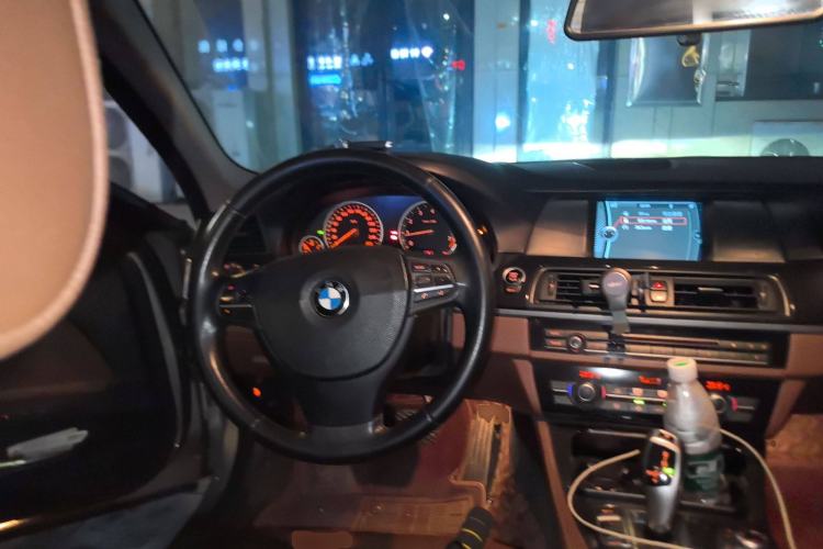 Used BMW 5 Series 2012 520i Elegant Edition
