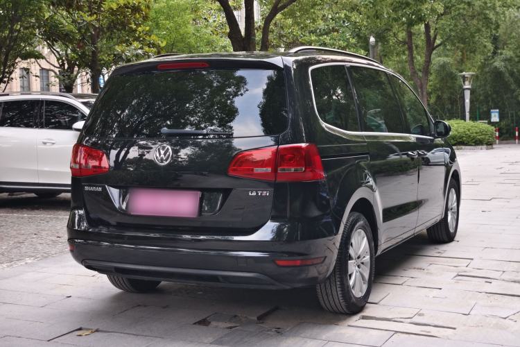Used Volkswagen Sharan 2013 1.8TSI Standard Model
