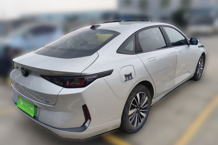 Used CHANGAN NEVO A05 2024 Truly Delicious Version 70" Beyond-Grade Edition
