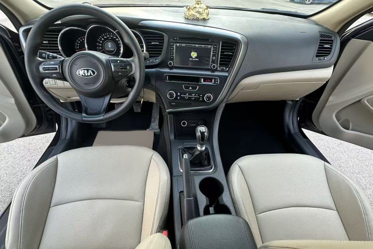 Used Kia K5 2014 2.0L Manual GL
