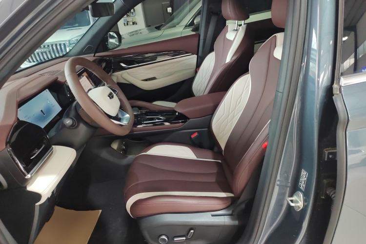 Used Geely Auto Monjaro L 2024 2.0TD High-Power Automatic Two-Wheel Drive Yunqi Version