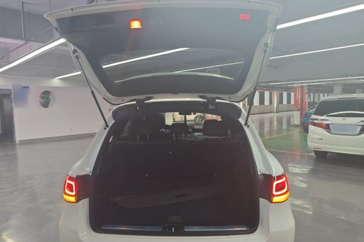 Used Mercedes-Benz GLC 2021 GLC 260 L 4MATIC Luxury Model Trunk