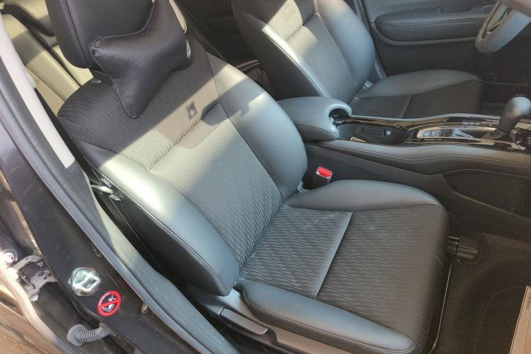 Used Honda Vezel 2022 1.5L CVT Phantom Night Pioneer Edition
