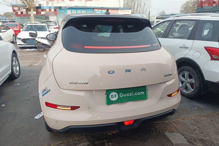 Used ORA Good Cat 2022 Morandi Edition 400km Standard Range Luxury Version Lithium-Ion Battery
