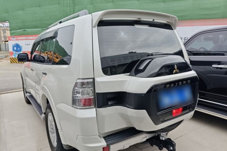 Used Mitsubishi Pajero 2020 3.0L Automatic Standard Edition