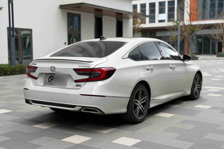 Used Honda Accord 2022 260TURBO Phantom Night · Prestige Edition Exterior 5