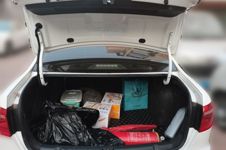 Used Volkswagen Lavida 2013 Restyled Classic 1.6L Automatic Comfort Edition
