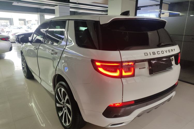 Used Land Rover Discovery Sport 2020 249 PS R-Dynamic Performance Edition Rear Left 45 Deg