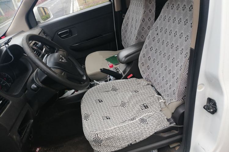 Used Wuling Rongguang V 2016 1.5L Standard Version