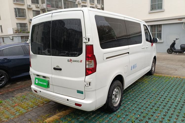 Used CHANGAN KAICHENG Ruixing EM60 2025 Passenger Version Comfort Edition 6 Seats 300 km Range Side-Hinged Doors Rear Right 45 Deg