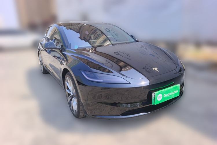 Used Tesla Model 3 2023 Rear-Wheel-Drive Version Front Right 45 Deg