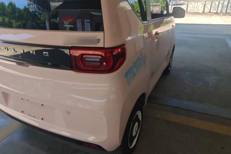 Used Wuling Hongguang MINIEV 2021 Macaron Premium Model – Lithium Iron Phosphate