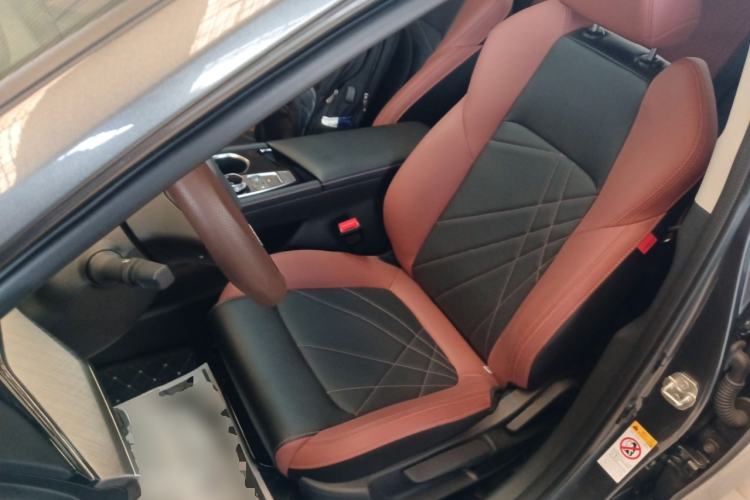 Used CHANGAN Eado 2024 PLUS Blue Whale NE 1.4T GDI DCT High-Energy Edition Left Front Seat