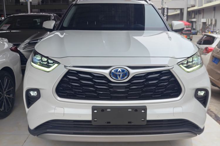Used Toyota Highlander 2022 Dual-Engine 2.5L Four-Wheel Drive Prestige Version 7 Seats