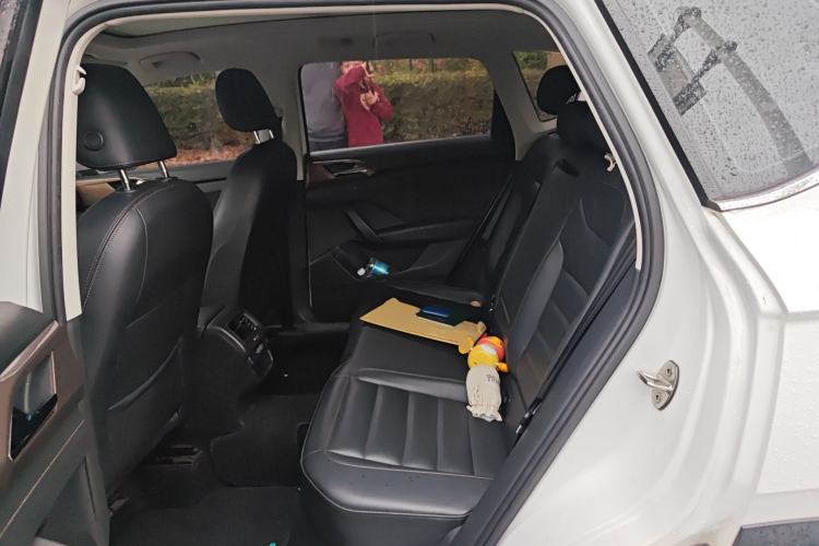 Used Volkswagen Tharu 2019 330TSI Four-Wheel Drive Luxury Edition China VI Standard Left Rear Seat