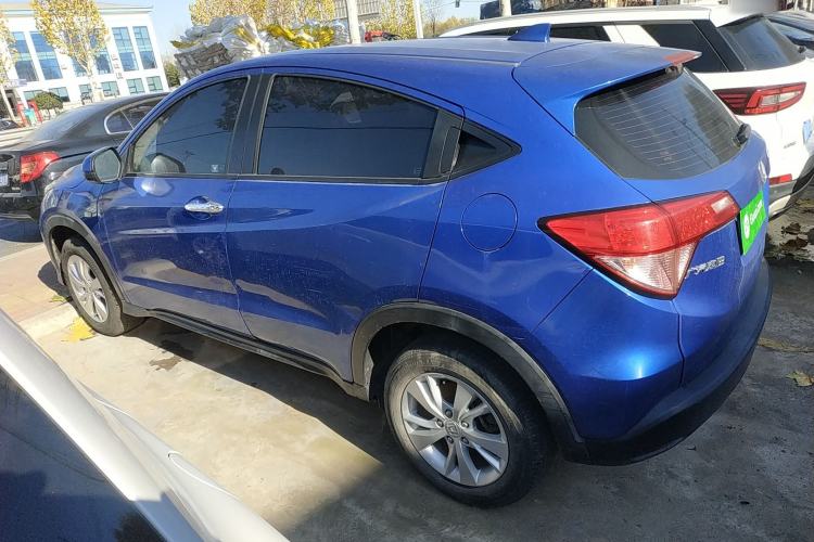 Used Honda Vezel 2015 1.5L CVT two-wheel drive Comfort trim
