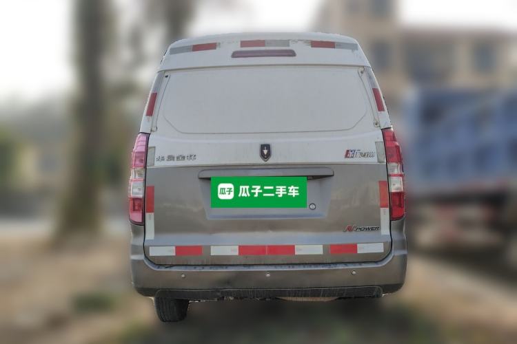 Used Jinbei New Hiace X30L 2018 1.5L Box Truck Wealth Edition DLCG14 Rear