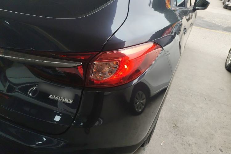 Used Mazda CX-4 2016 2.0L Automatic 2WD Blue Sky Dynamic Edition Right Rear Taillight