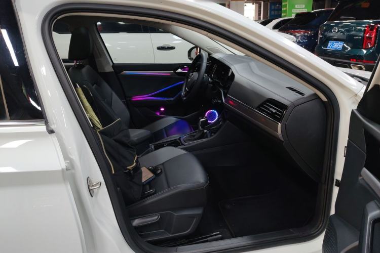 Used Volkswagen Sagitar 2021 280TSI DSG Excellence Edition Right Front Seat