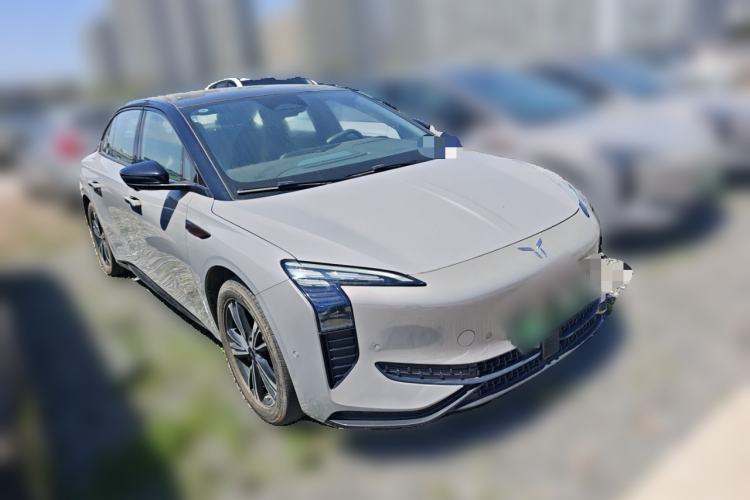 Used Hongqi EH7 2024 690 Pro Front Right 45 Deg