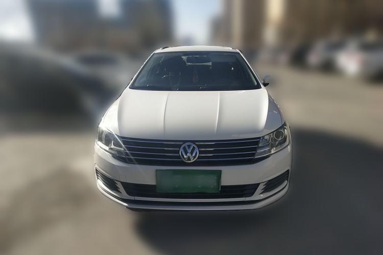 Used Volkswagen Gran Lavida 2017 1.6L Automatic Fashion Edition Front