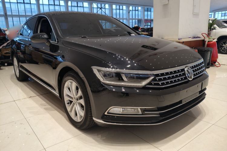 Used Volkswagen Magotan 2018 Facelift 330TSI DSG Luxury Model