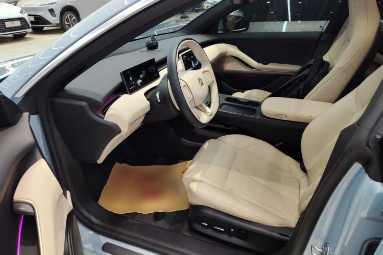 Used Nio ET5T 2023 75 kWh Touring Driver Seat