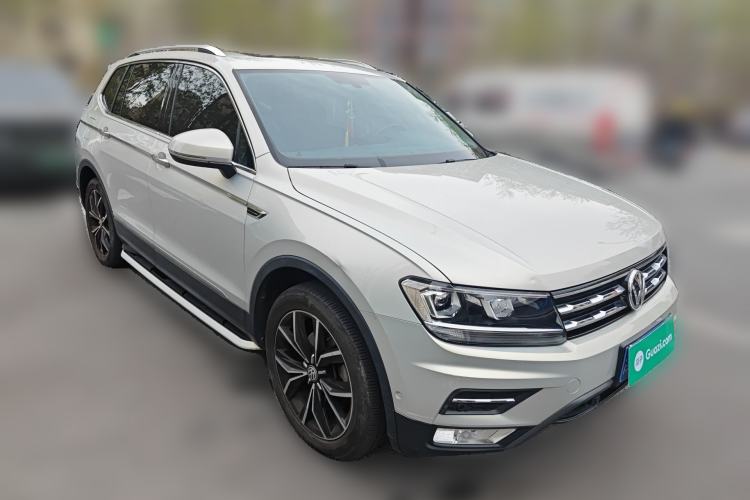 Used Volkswagen Tiguan L 2019 330TSI Automatic Two-Wheel Drive Smart Luxury Version China V Emission Standard